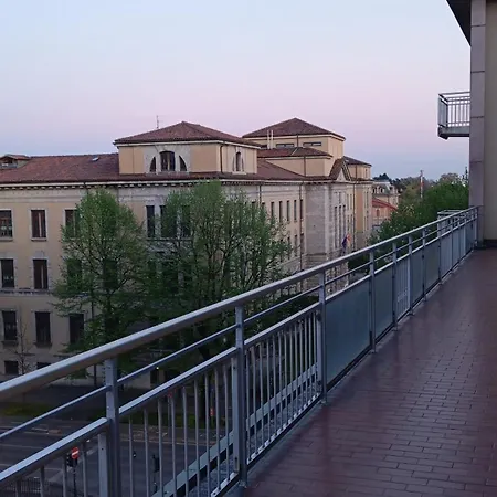 Apartment 3m Center